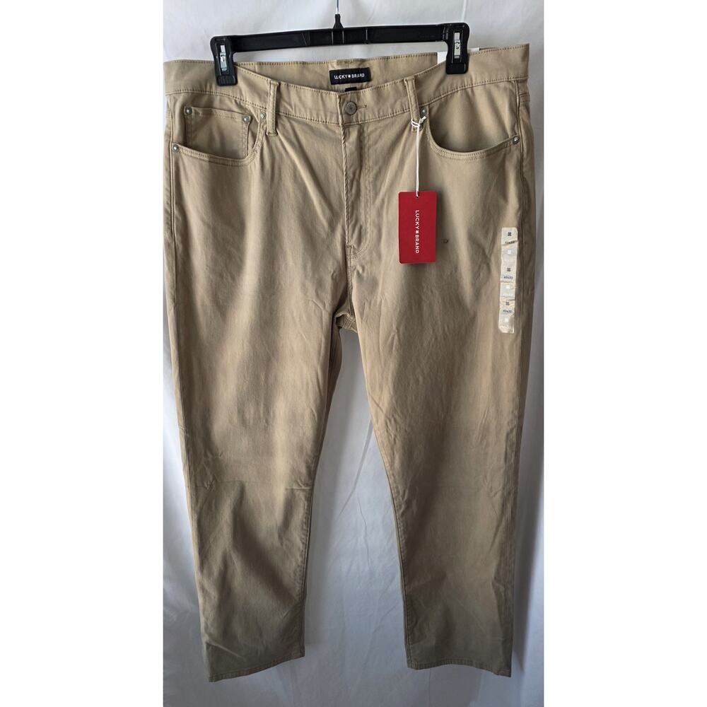 Lucky Brand Men's 410 Athletic Straight Leg Tan Pants Size 40x32 NWT